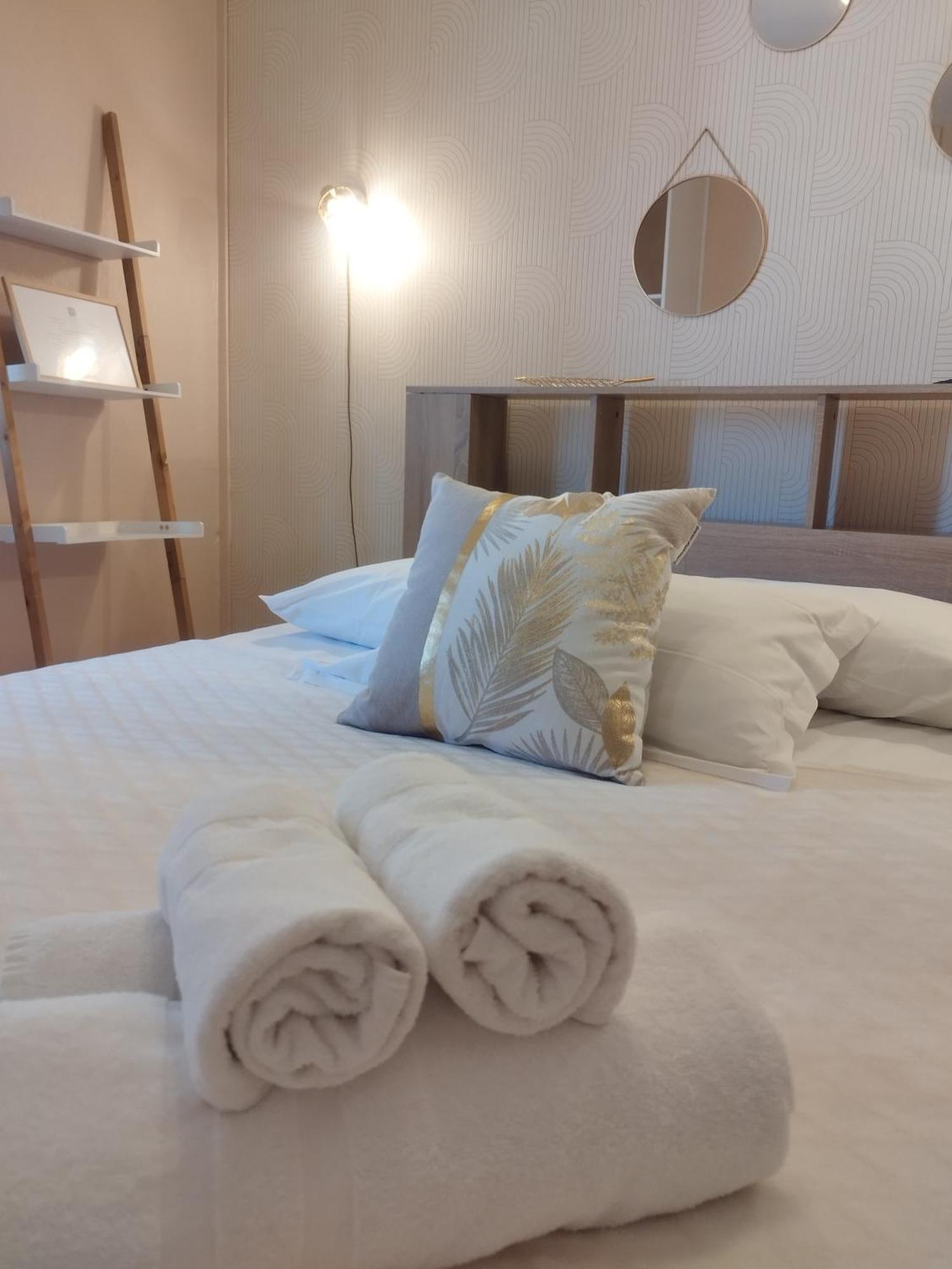 Hotel Les Thermes Jonzac Dış mekan fotoğraf