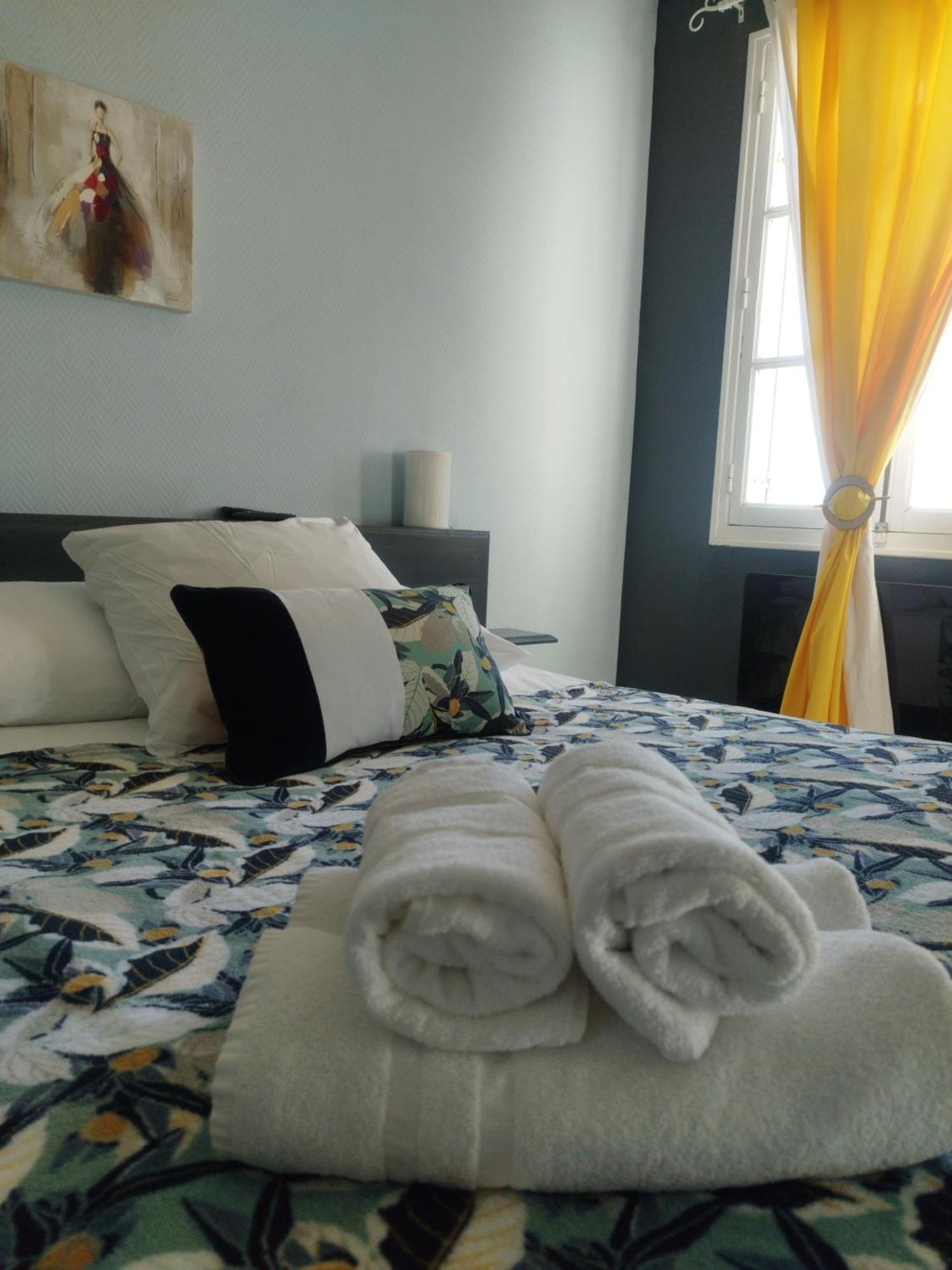 Hotel Les Thermes Jonzac Dış mekan fotoğraf